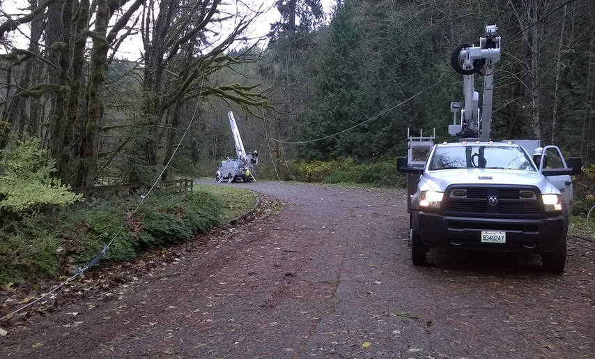PSE crews working on downed power lines on the Preston-Snoqualmie Trail, 10/26/14