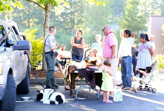 WA State Dept. of Fish and Wildlife at the 2014 Night out Against Crime event at the Snoqualmie Police Station. Photo: City of Snoqualmei