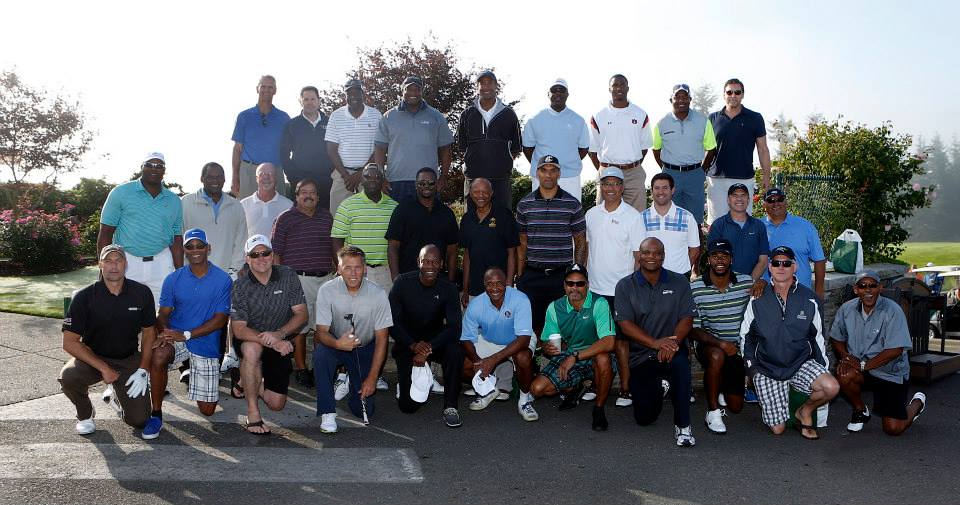 Participants at the 2014 Seahawks Rumble at the Ridge. Photo: Boeing Classic Facebook page.