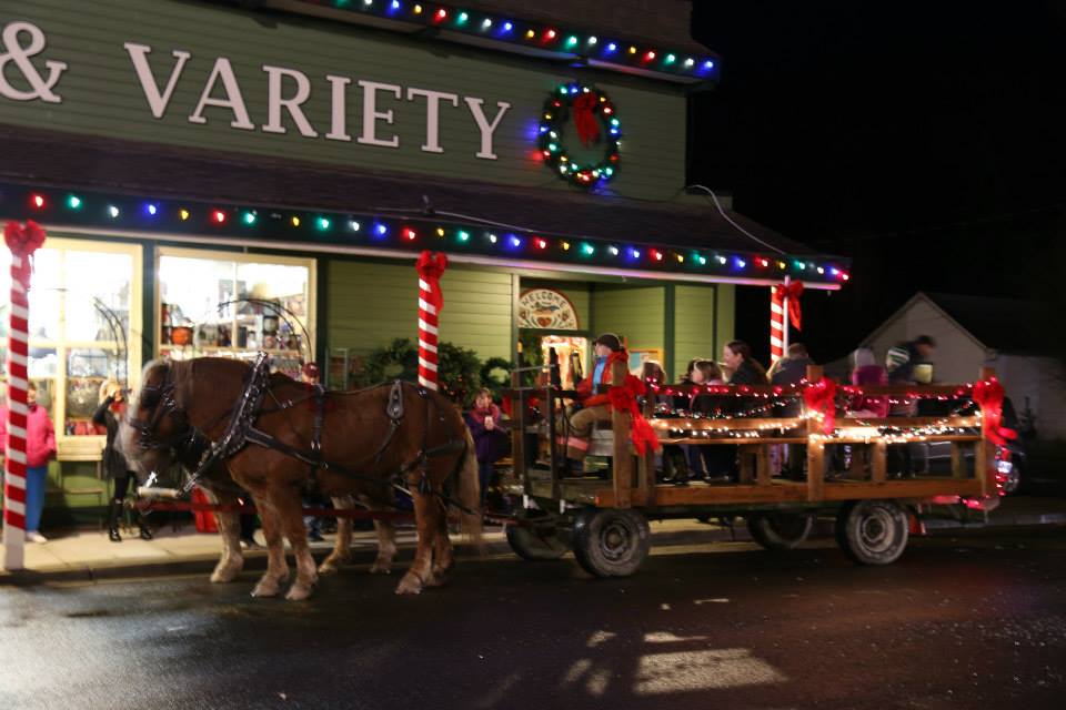 2014 Holiday Tree Lighting event. Photo: City of Snoqualmie