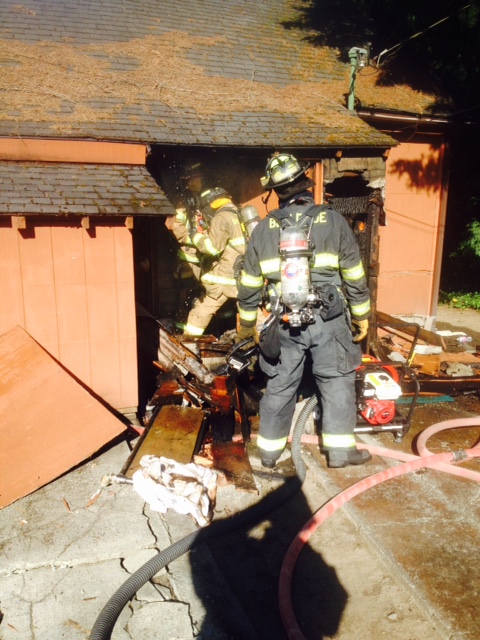 Crews at house fire in downtown Snoqualmie, 7/26/16. Photo: SFD